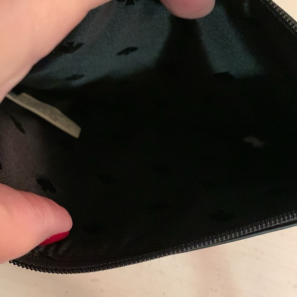 NWOT KATE SPADE OVERSIZED WRISTLET, Floral Detail on Strap - Picture 3 of 5